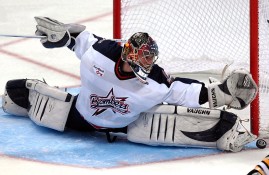 电子竞技官网下载-TheShy迎来三赛季高光表现，日本队球迷沸腾！